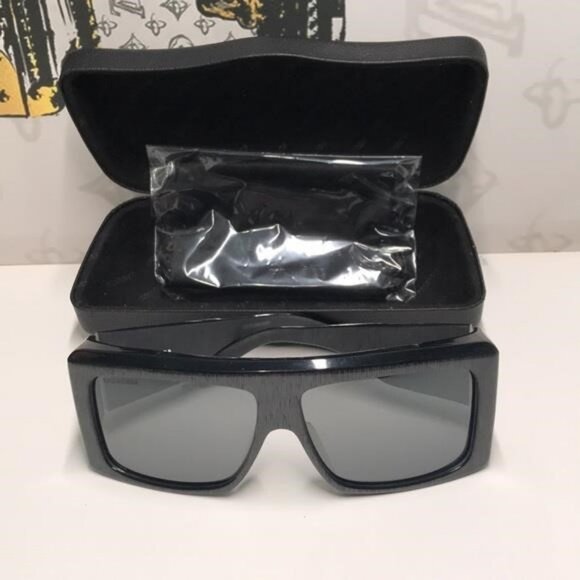 New Authentic Balenciaga BB0002S 003 Grey/Silver Mirror Shield Sunglasses - Picture 5 of 16